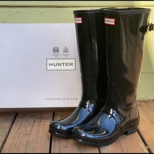Glossy Black Hunter Rainboots